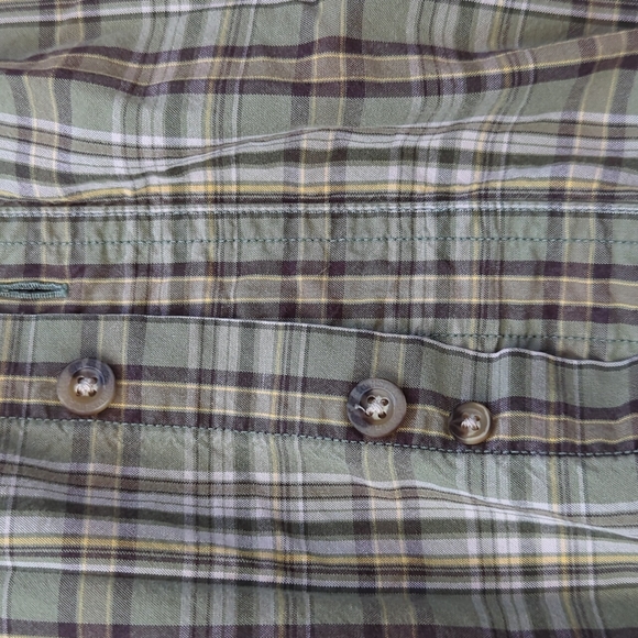 Men's Large Carhartt Plaid Button Down T-Shirt Made From 100% Cotton - Picture 7 of 9